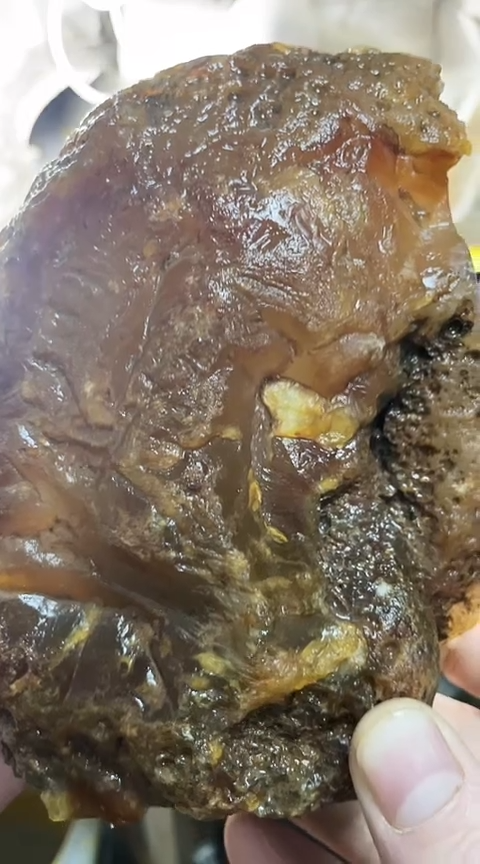 定制玛瑙刮*白68*2镯4001840
