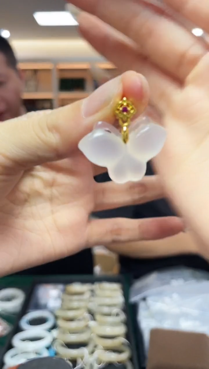 玛瑙/玉髓·未镶嵌多样性发一件