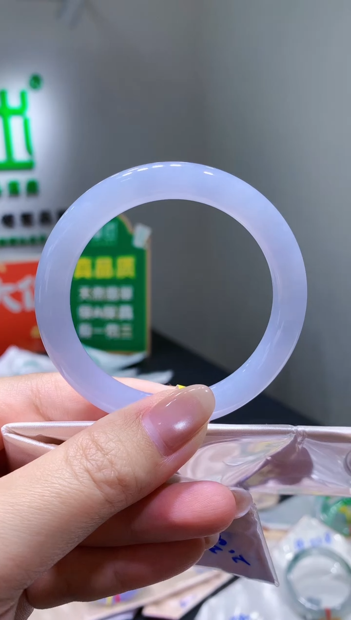 未镶嵌手镯翡翠-c67 天然缅甸A货翡翠54圆条