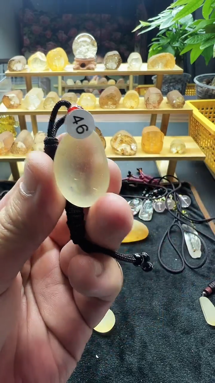 未镶嵌珠宝半成品水晶46