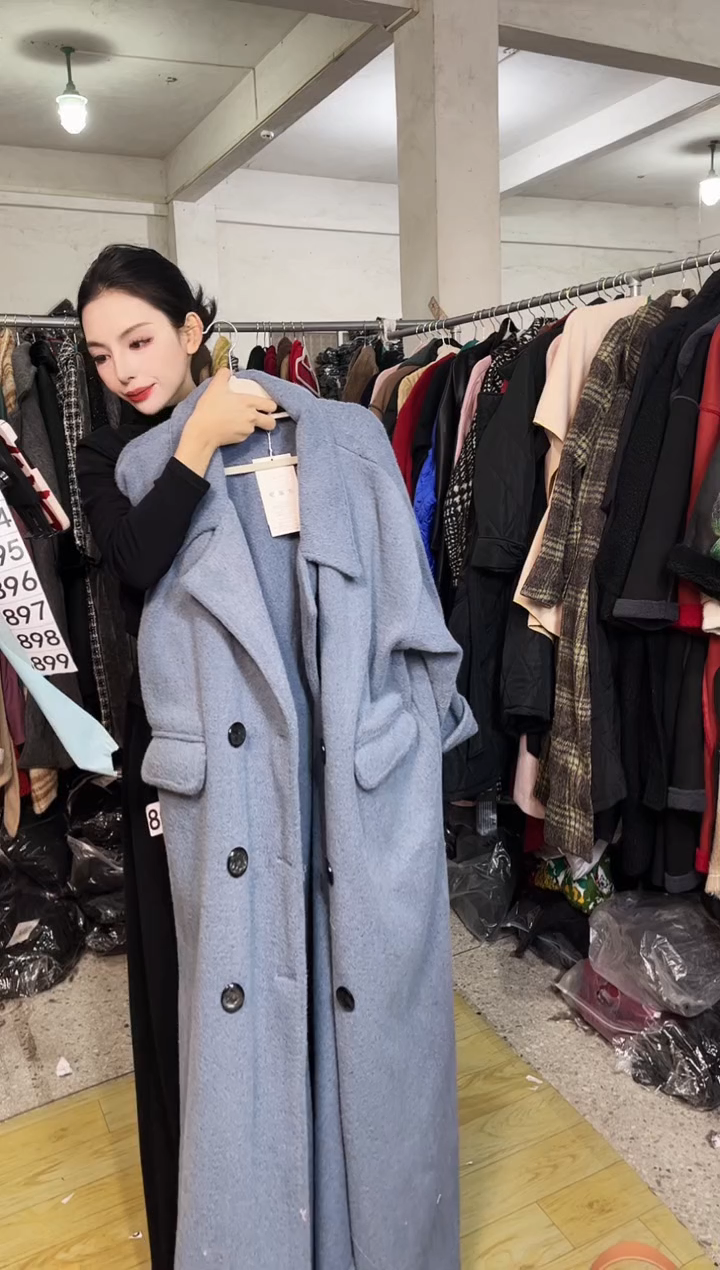 889闪购外套外披马甲打底裤子