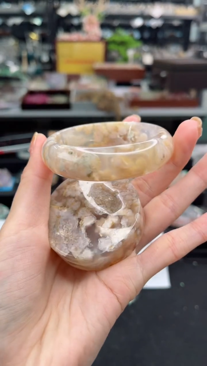 【闪购商品】石英质玉手镯未镶嵌54圈口（赠品镯心）3608094