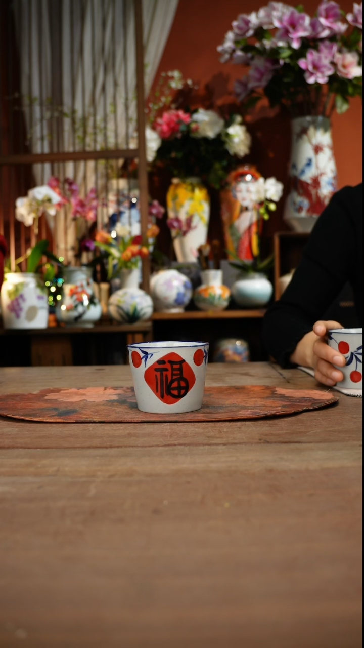 当代高温釉下彩手绘陶瓷餐具