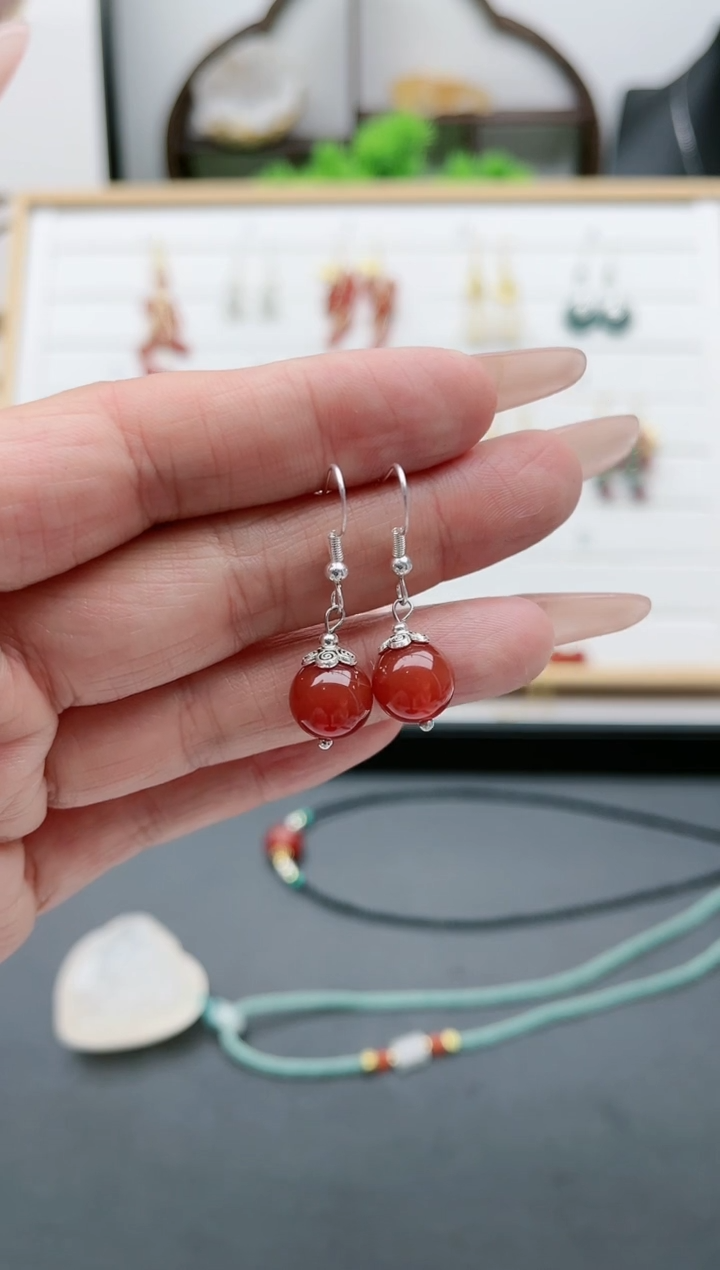 【闪购商品】南红玛瑙耳饰银S925镶嵌35010m