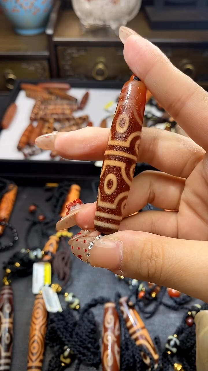 【闪购商品】玛瑙/玉髓颈饰未镶嵌Q30798金蟾十二眼项链