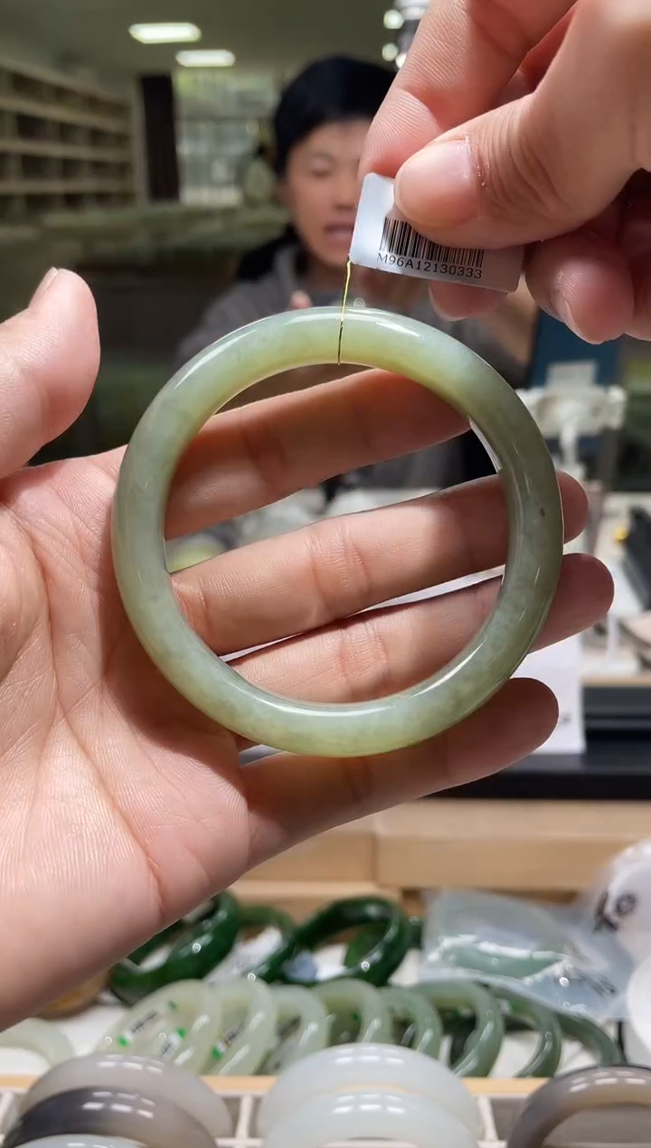 未镶嵌手镯和田玉59-60圈口 0333