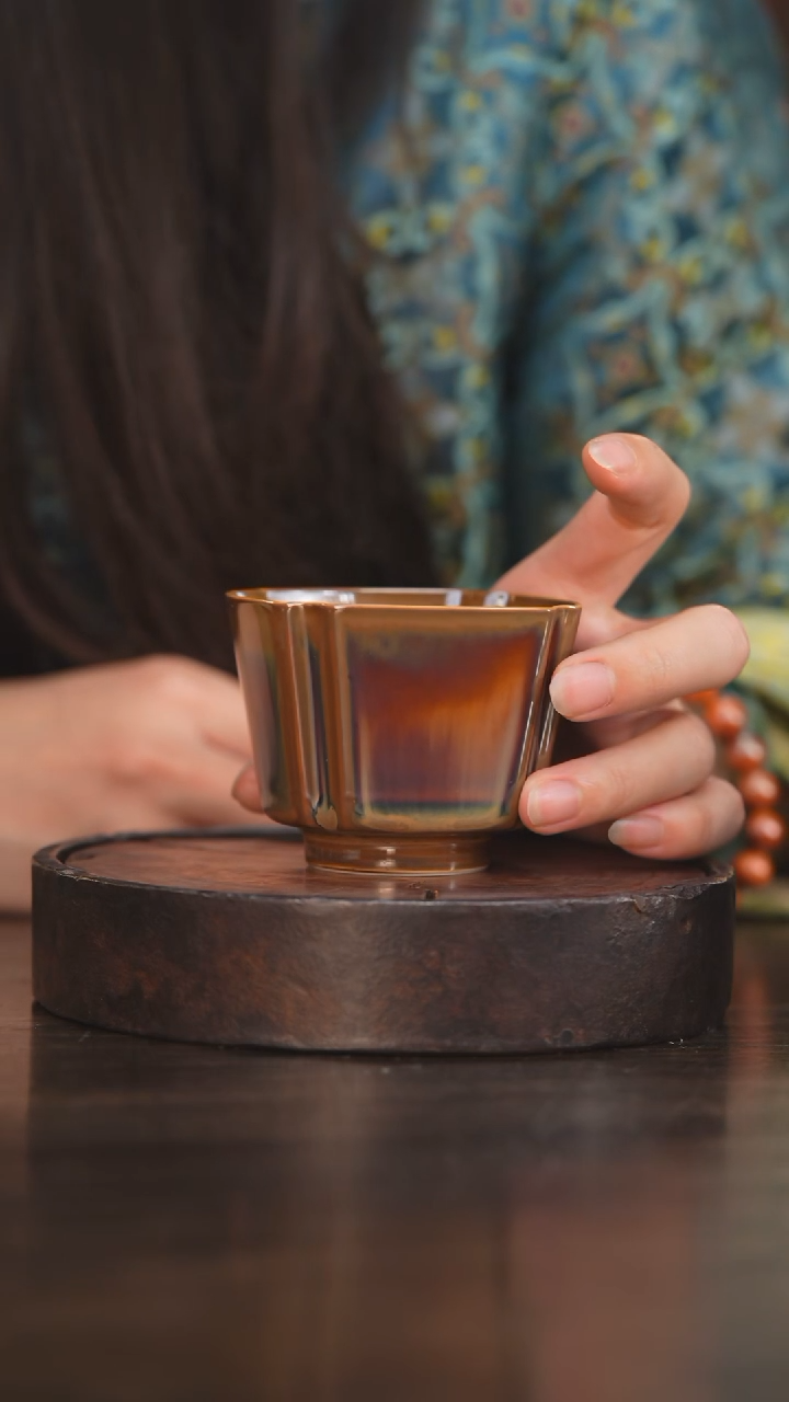 【闪购商品】杯132柴房陶瓷丨焦糖色四方杯