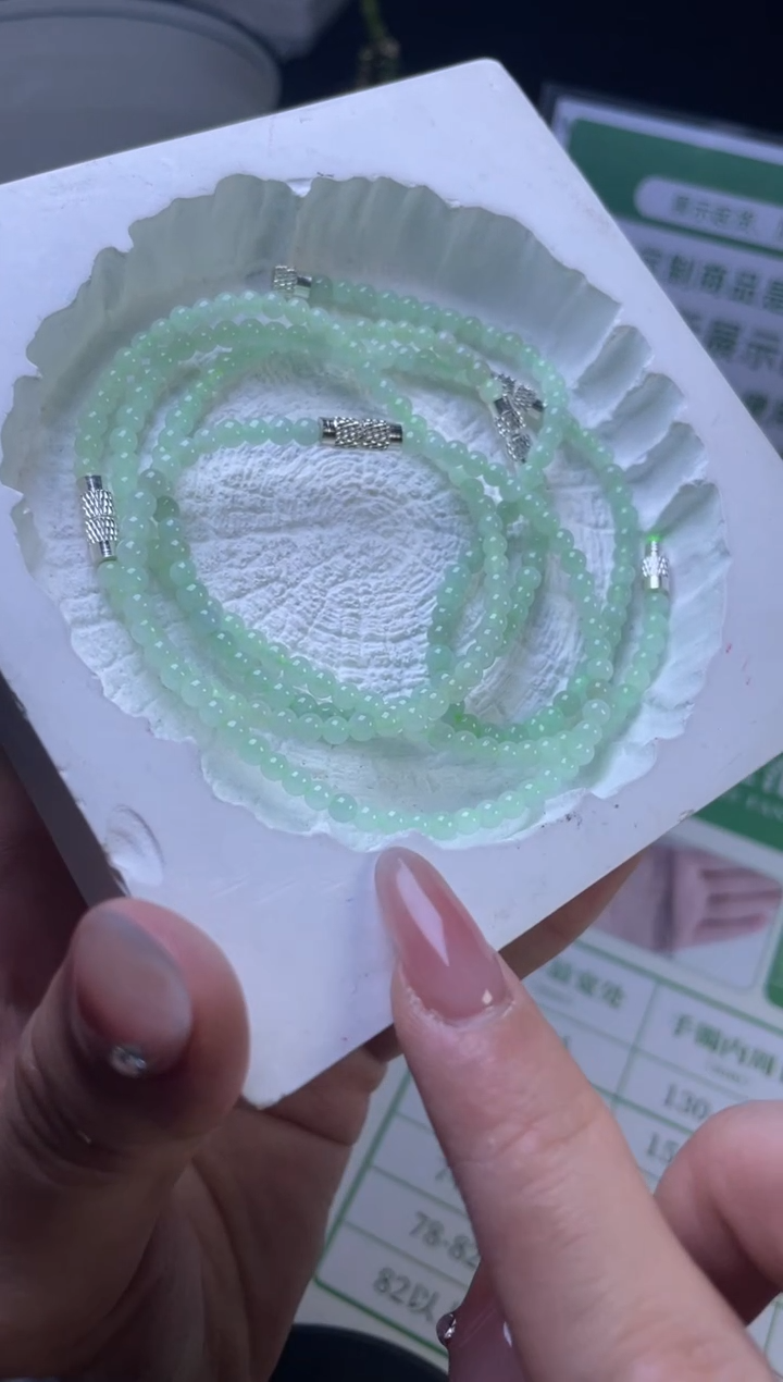 【闪购商品】翡翠手串未镶嵌W015-BL00256多样性发一