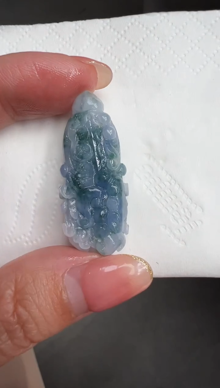 【闪购商品】定制翡翠未镶嵌36.8*16*10.7白菜