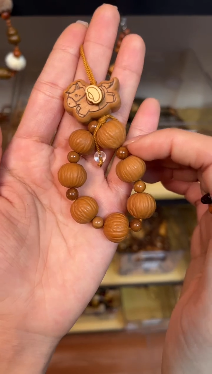 非洲檀香无事牌马上有钱 手机挂