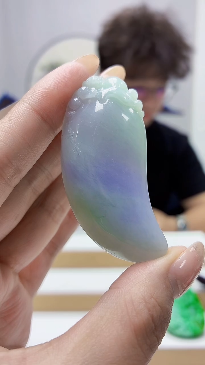 未镶嵌定制翡翠4688MM-毛货挂件92