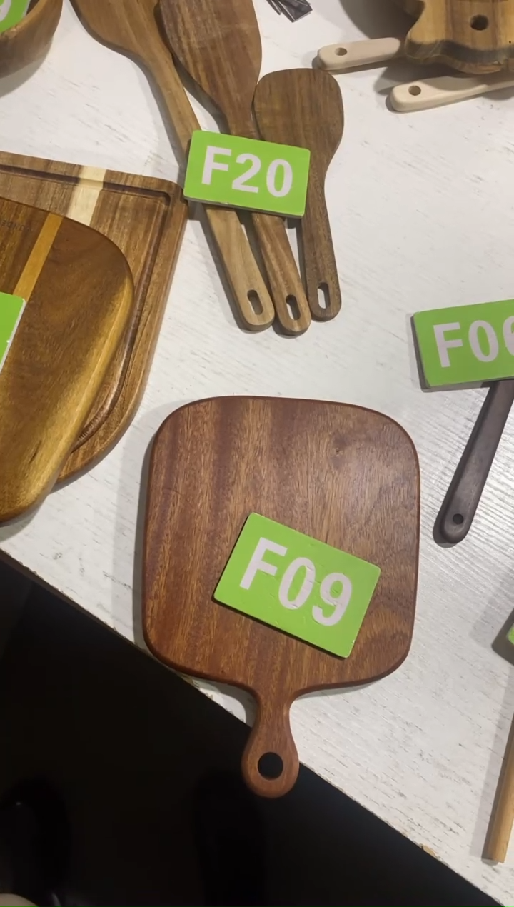 木闪购2025/12/9 F09