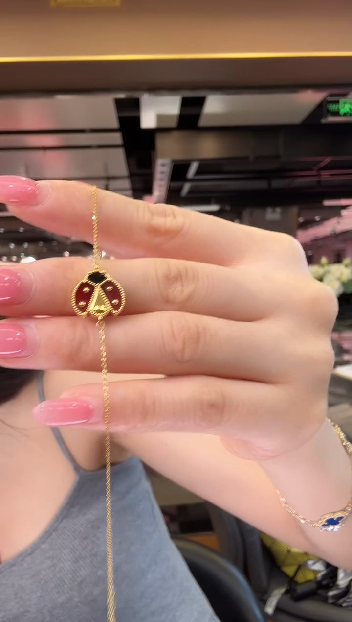 18K金镶嵌手链玛瑙/玉髓手链