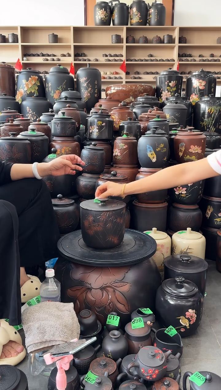 罐大大瑕疵茶叶罐  竹子小五饼 130