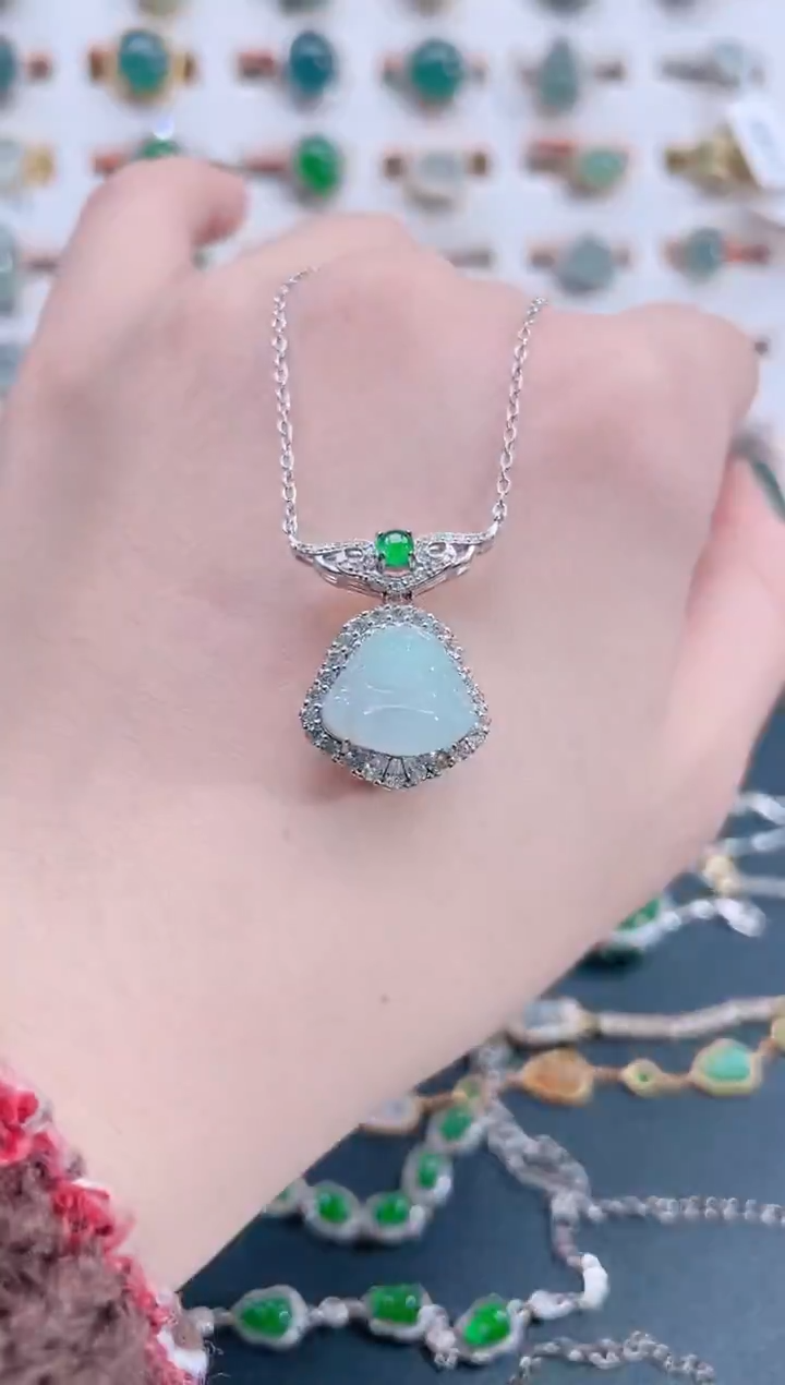 颈饰银S925镶嵌翡翠天然翡翠