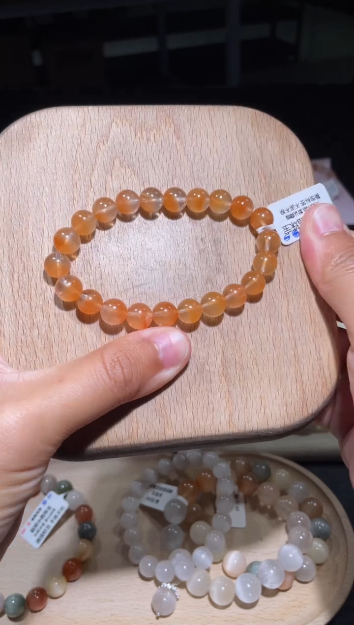 【闪购商品】水晶手链未镶嵌9号多样性发货一M 约8+
