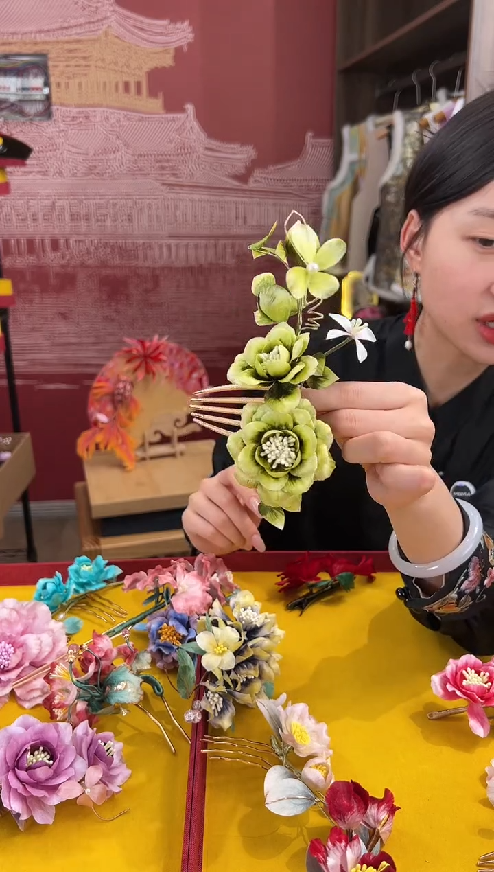 【闪购商品】刺绣非遗绒花（发饰）