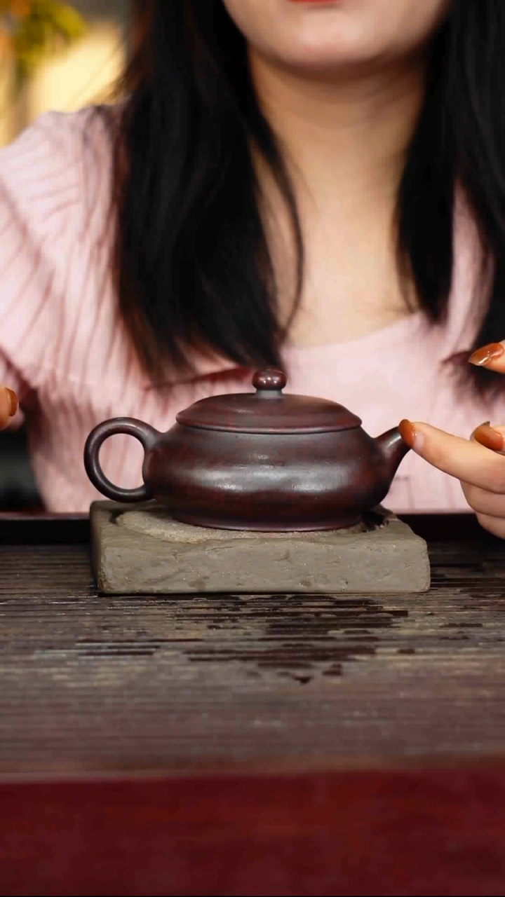 宜兴原矿紫砂壶茶壶宜兴原矿紫砂壶茶壶180C