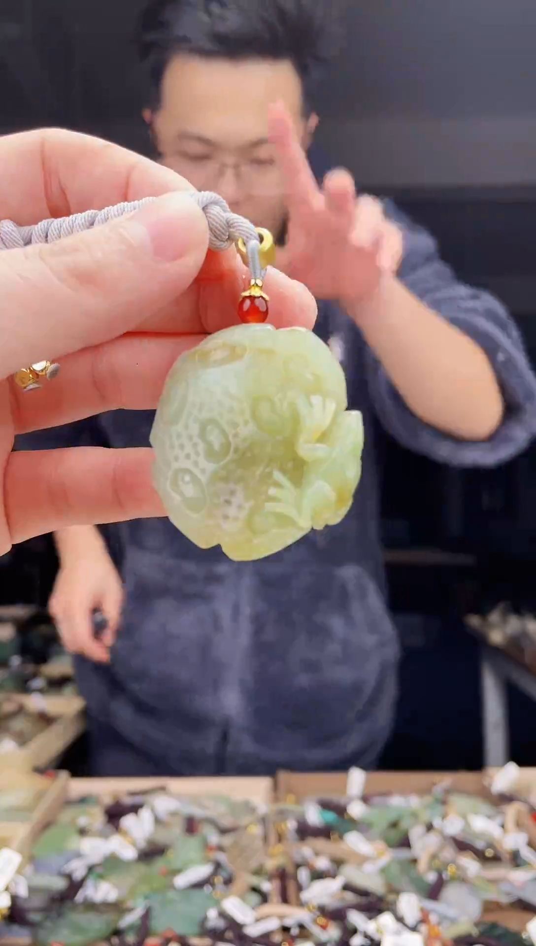 颈饰未镶嵌和田玉1