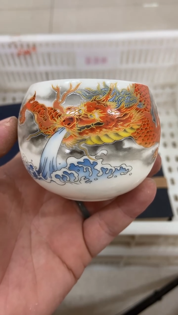 无运费险有瑕疵的摄影的产品有使用过的痕迹有点脏介意勿拍