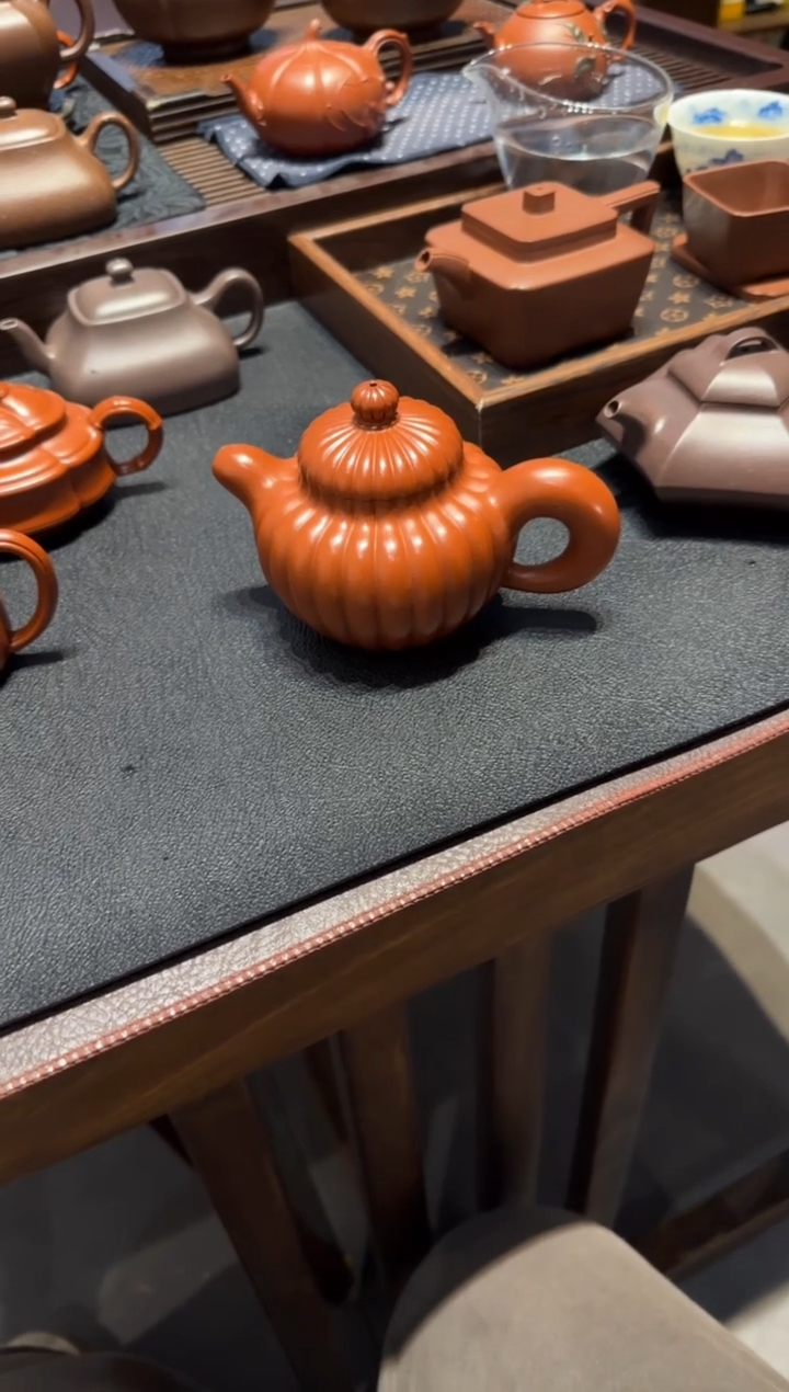 【闪购商品】紫砂茶壶筋纹道洪