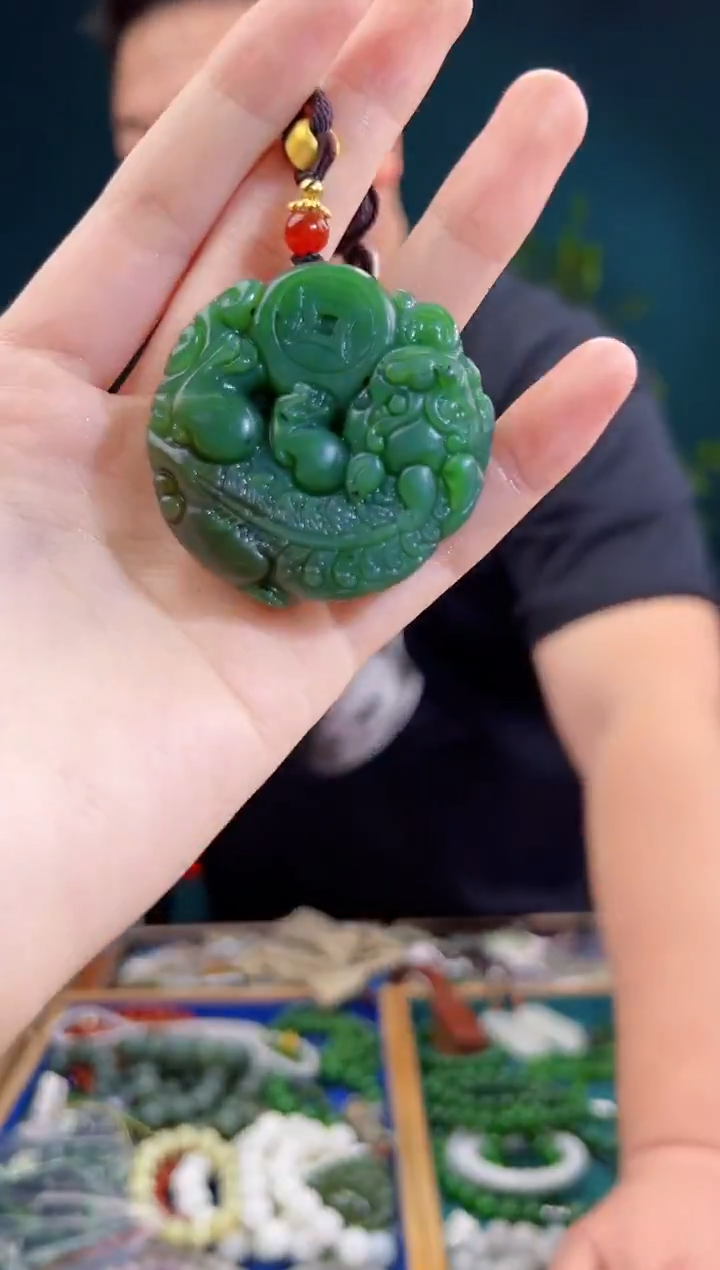 颈饰未镶嵌和田玉多样性发货 拍一单发一个