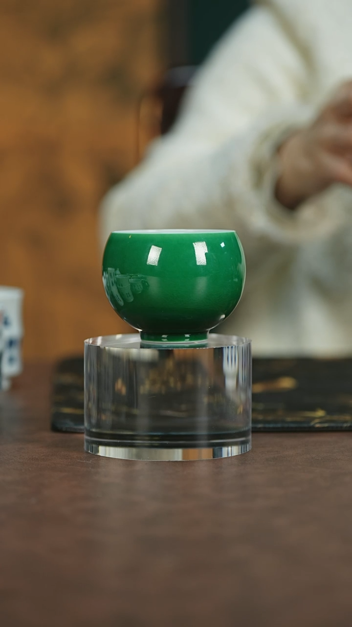 【闪购商品】瓷唐里翡翠地W绿主人杯