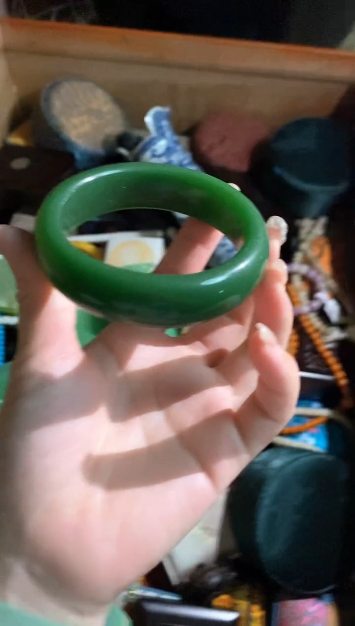 和田玉（碧玉）手镯未镶嵌永玉阁精品专属摆件