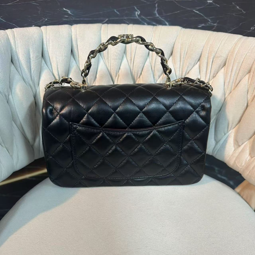 时尚潮流真皮新款女包斜挎包 10560 黑色