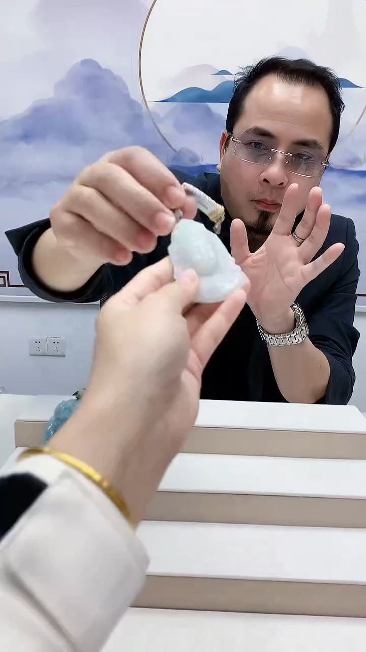 未镶嵌定制翡翠仙*?4957lr-毛货挂件9