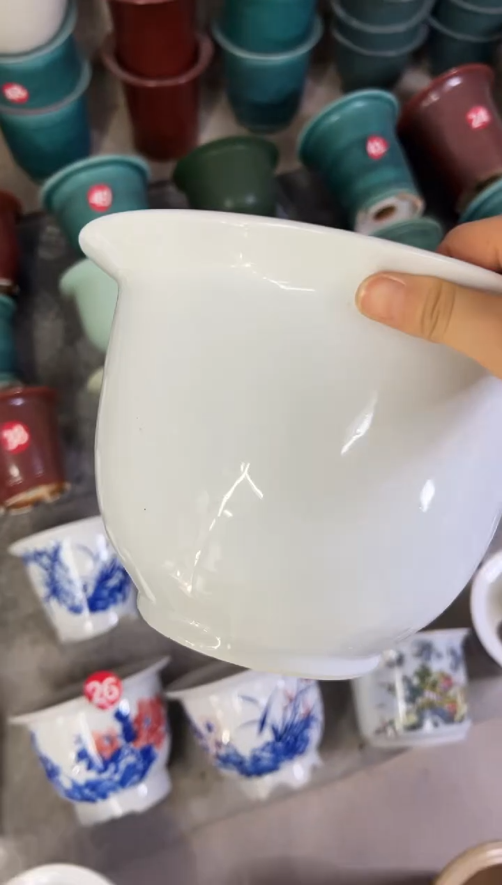 微瑕景德镇纯白花盆高15外口23内口18