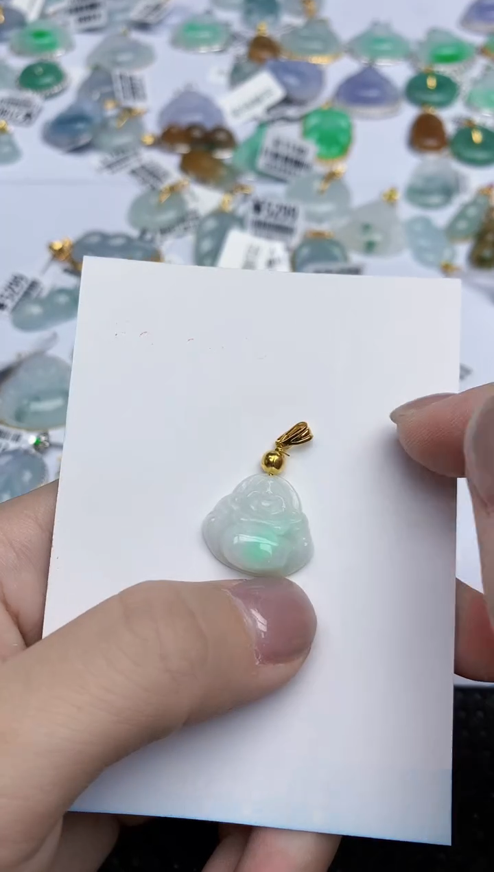 【闪购商品】翡翠颈饰未镶嵌天然翡翠A货