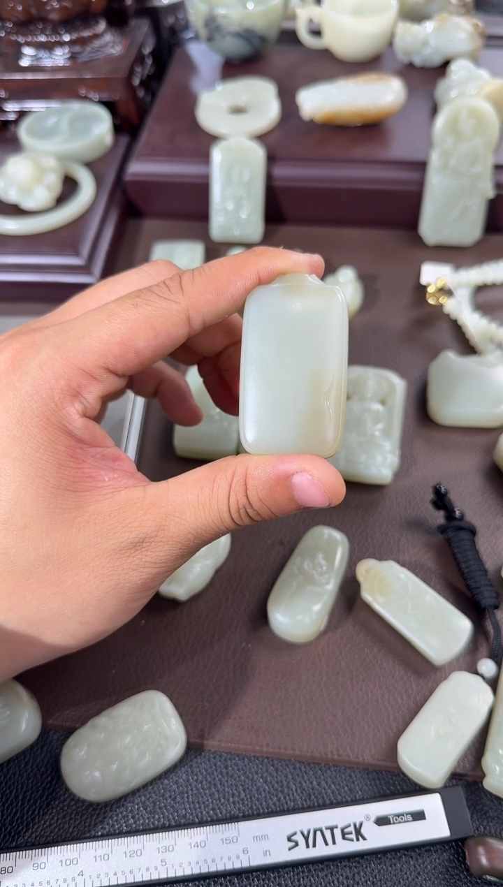 吊坠(不含链)未镶嵌和田玉佛****生31