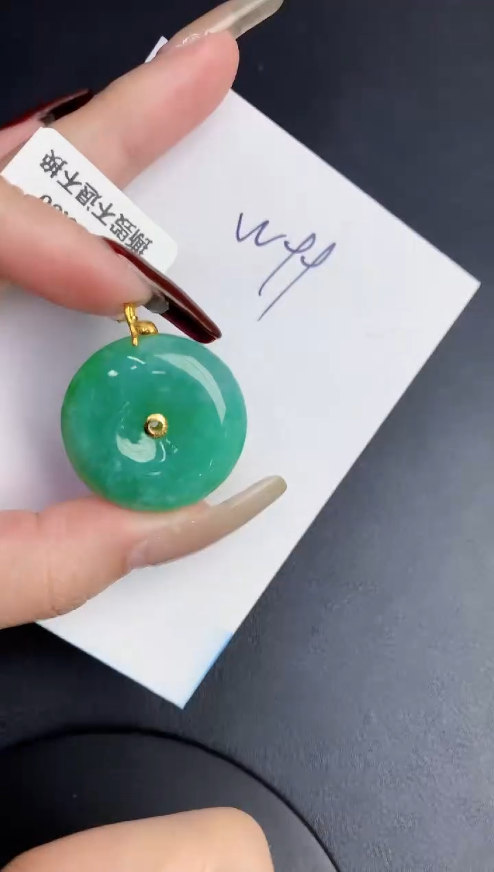 【闪购商品】翡翠颈饰18K金镶嵌0000000000