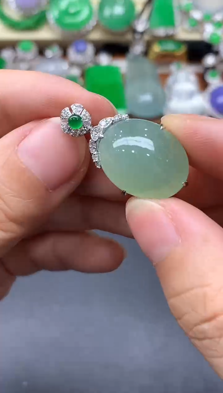 颈饰18K金镶嵌翡翠269-中国好珍宝