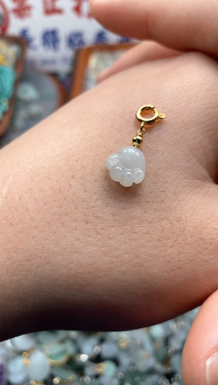 【闪购商品】翡翠颈饰未镶嵌哥哥