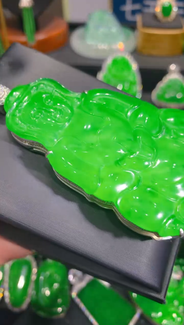 【闪购商品】翡翠颈饰银S925镶嵌27一季
