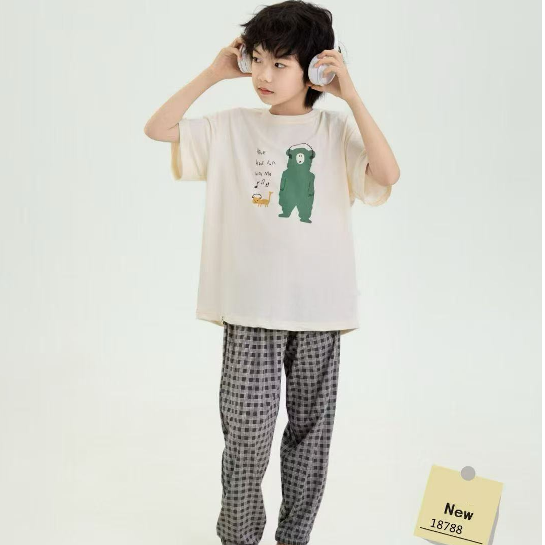 XZ18788夏季宽松男童印花中性上衣T恤家居服