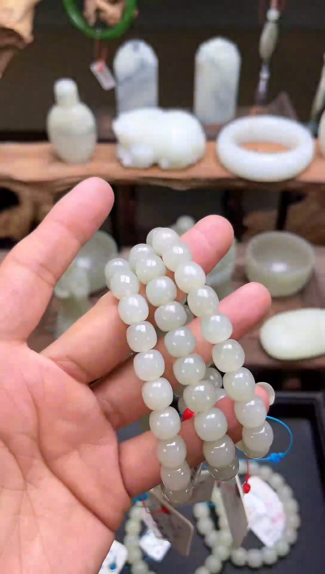 【闪购商品】和田玉手串未镶嵌卡10且末青白老型 多样性发一