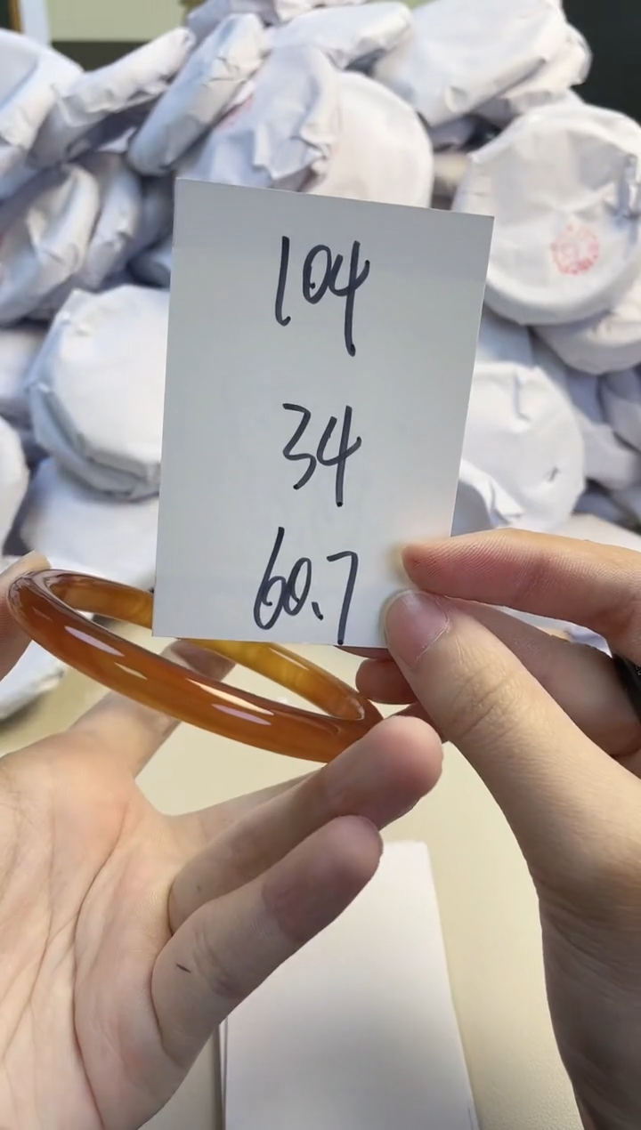 【闪购商品】玛瑙/玉髓手镯未镶嵌104