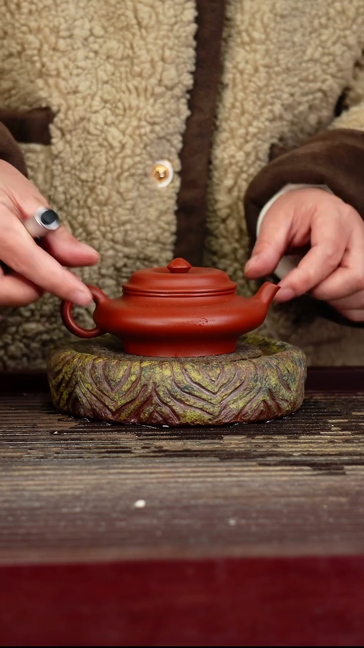 宜兴原矿紫砂壶茶壶宜兴原矿紫砂壶茶壶120C