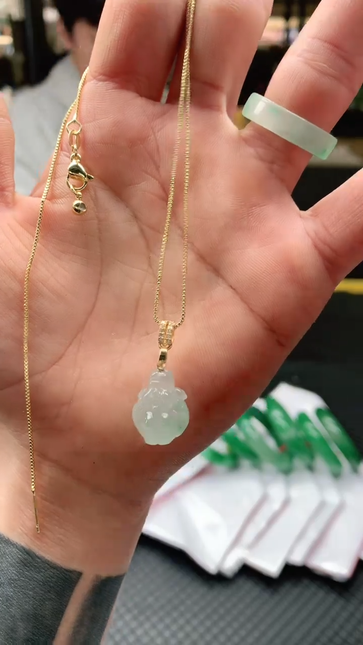 【闪购商品】石英质玉吊坠未镶嵌1-天然非洲翠吊坠