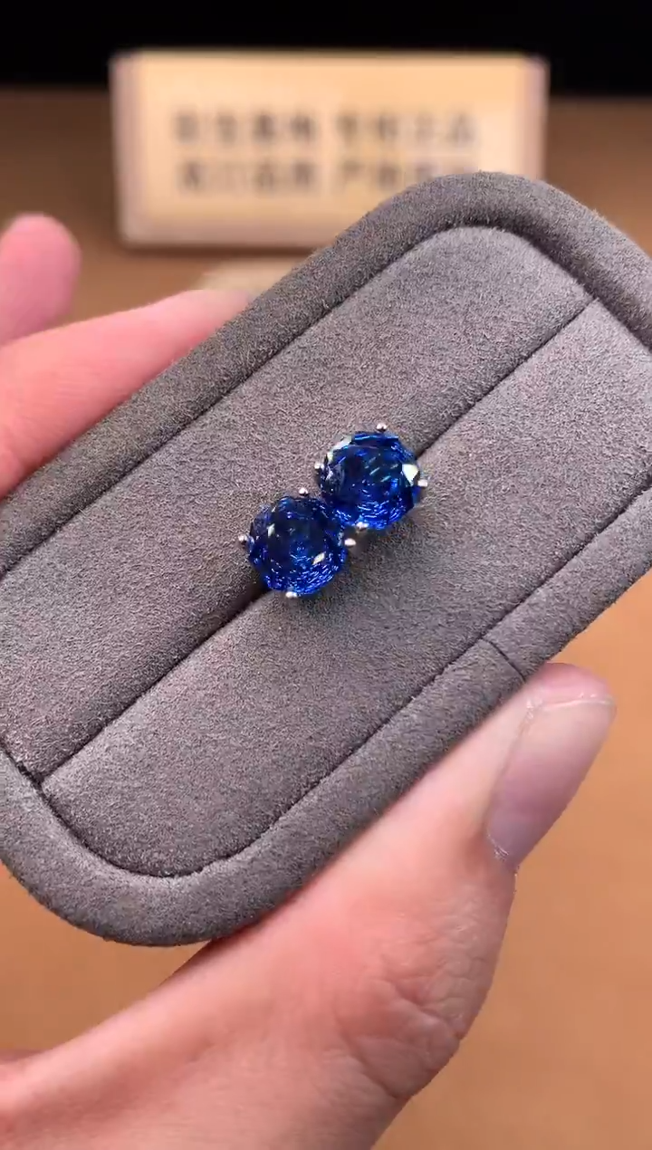 银S925镶嵌托帕石耳饰1111