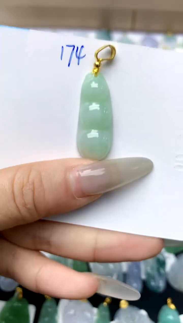 【闪购商品】翡翠颈饰合金天然A货翡翠