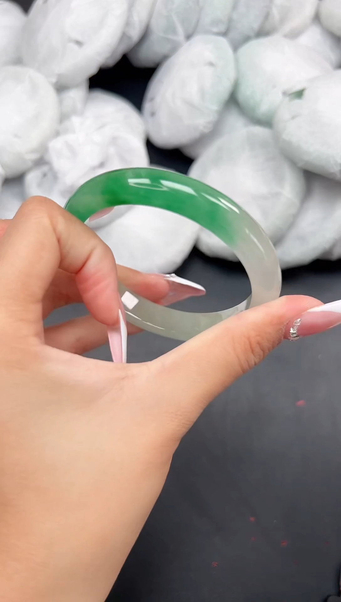 精品手镯，一物一拍J-039