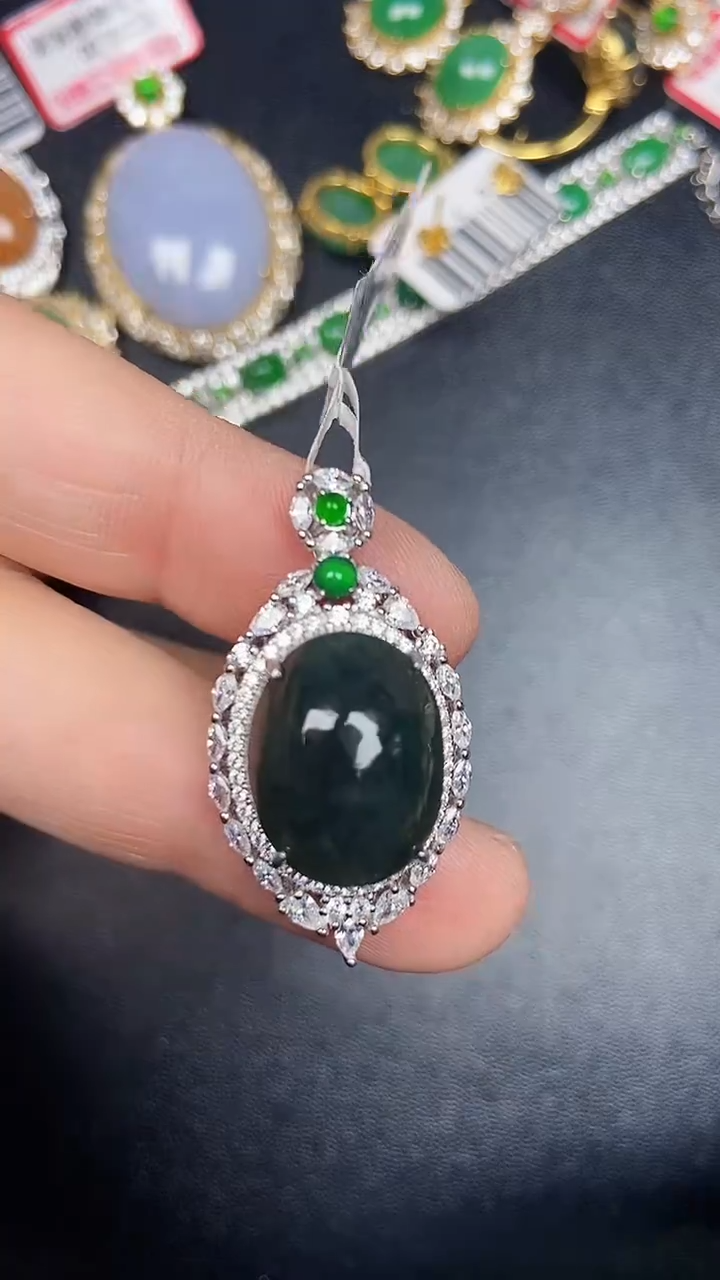 银S925镶嵌戒指翡翠1200