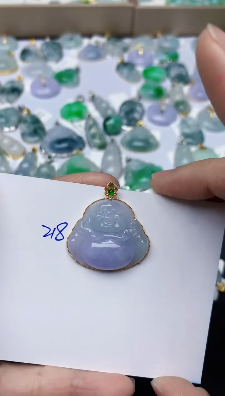 【闪购商品】翡翠颈饰18K金镶嵌天然翡翠A货   