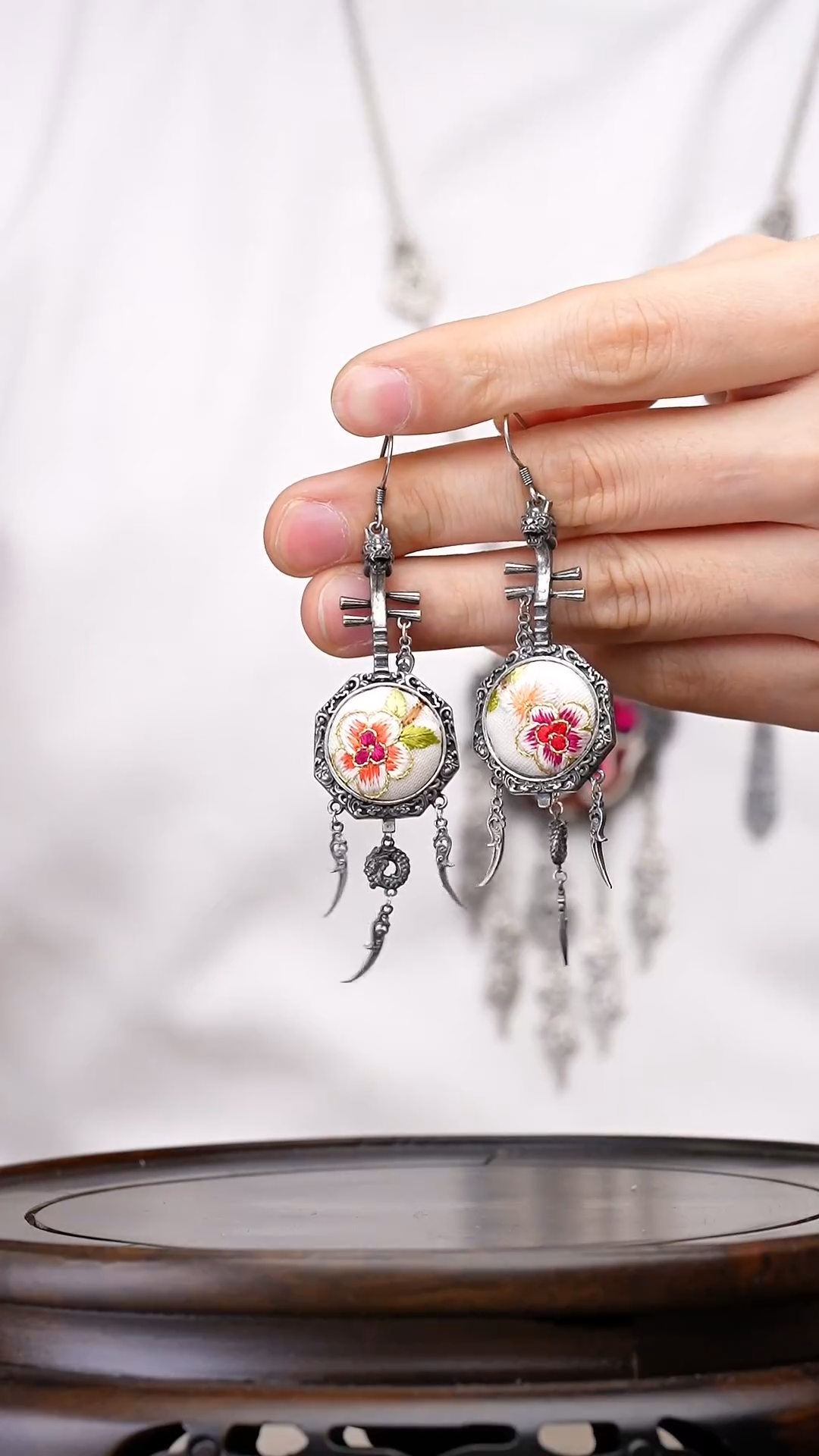 【闪购商品】刺绣黔东南苗族刺绣A994