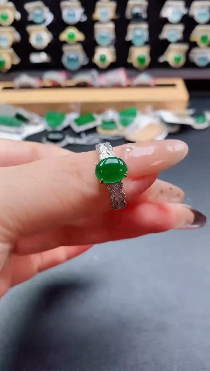 银S925镶嵌戒指翡翠1