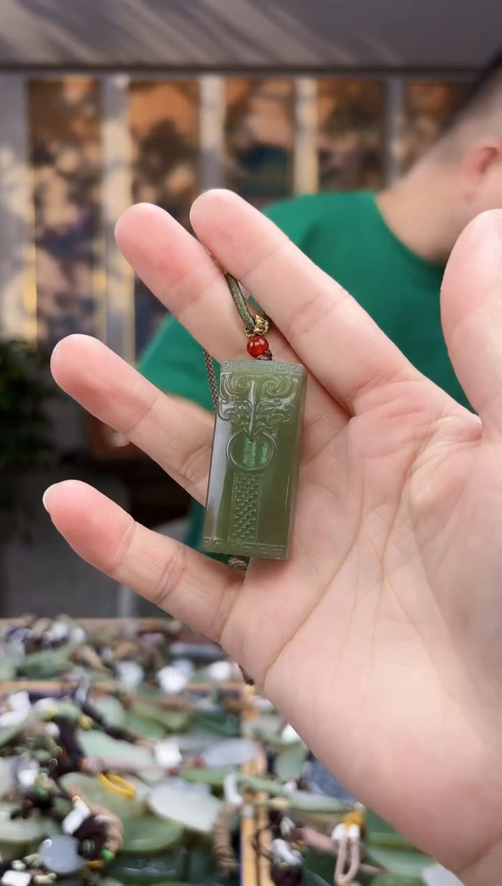 未镶嵌和田玉挂件拍一发一